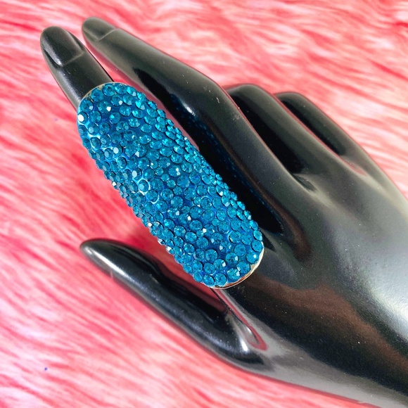 Vintage Jewelry - Killer cool super bold Turquoise Rhinestone statement ring 1990s